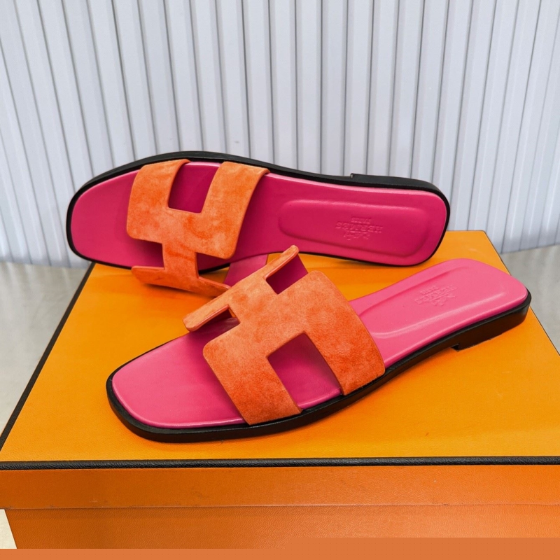 H**mes slippers